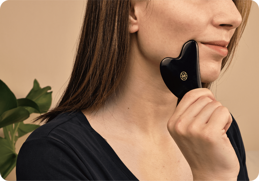 The Power of Curves: Facial Gua Sha VS Body Gua Sha